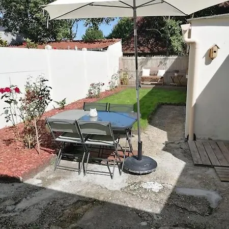 Charline's Montreuil Sur Mer * Montreuil (Pas-de-Calais)
